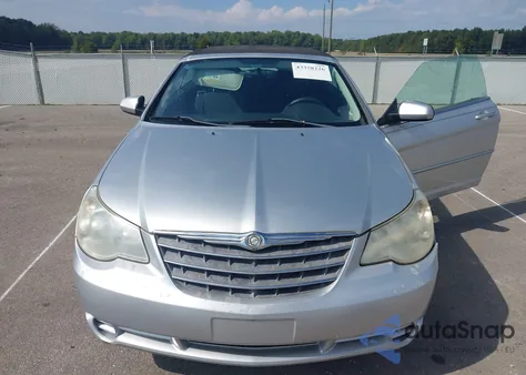 2010 Chrysler Sebring Touring z USA, uszkodzony, nr VIN 1C3BC5ED2AN118181